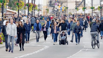 El turismo recupera niveles de empleo prepandemia con cerca de 2,4 millones de afiliados