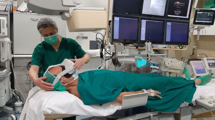 Ensayos: El uso de la realidad virtual reduce la ansiedad y el dolor durante los cateterismos