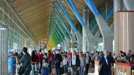 Récord histórico de pasajeros y carga para el Aeropuerto Adolfo Suárez Madrid-Barajas