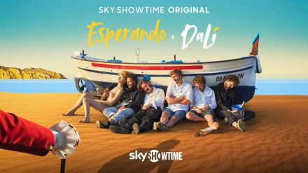 SkyShowtime: La película 'Esperando a Dalí' nos devuelve a la Cadaqués de los años 70