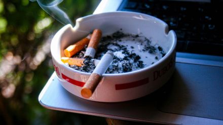 Nuevas restricciones de tabaco incluirán más espacios libres de humo