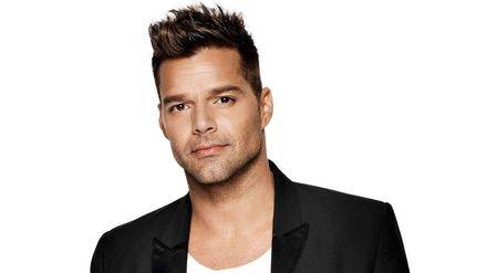 Ricky Martin juega a la ambigüedad