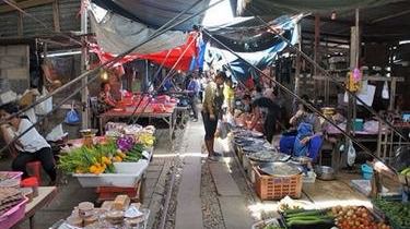 El mercado de la muerte en Tailandia