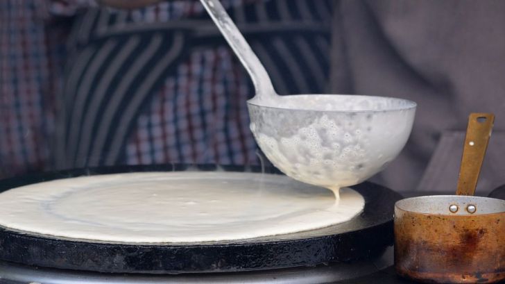 Cocina crêpes dulces y salados, ¿sabes como?