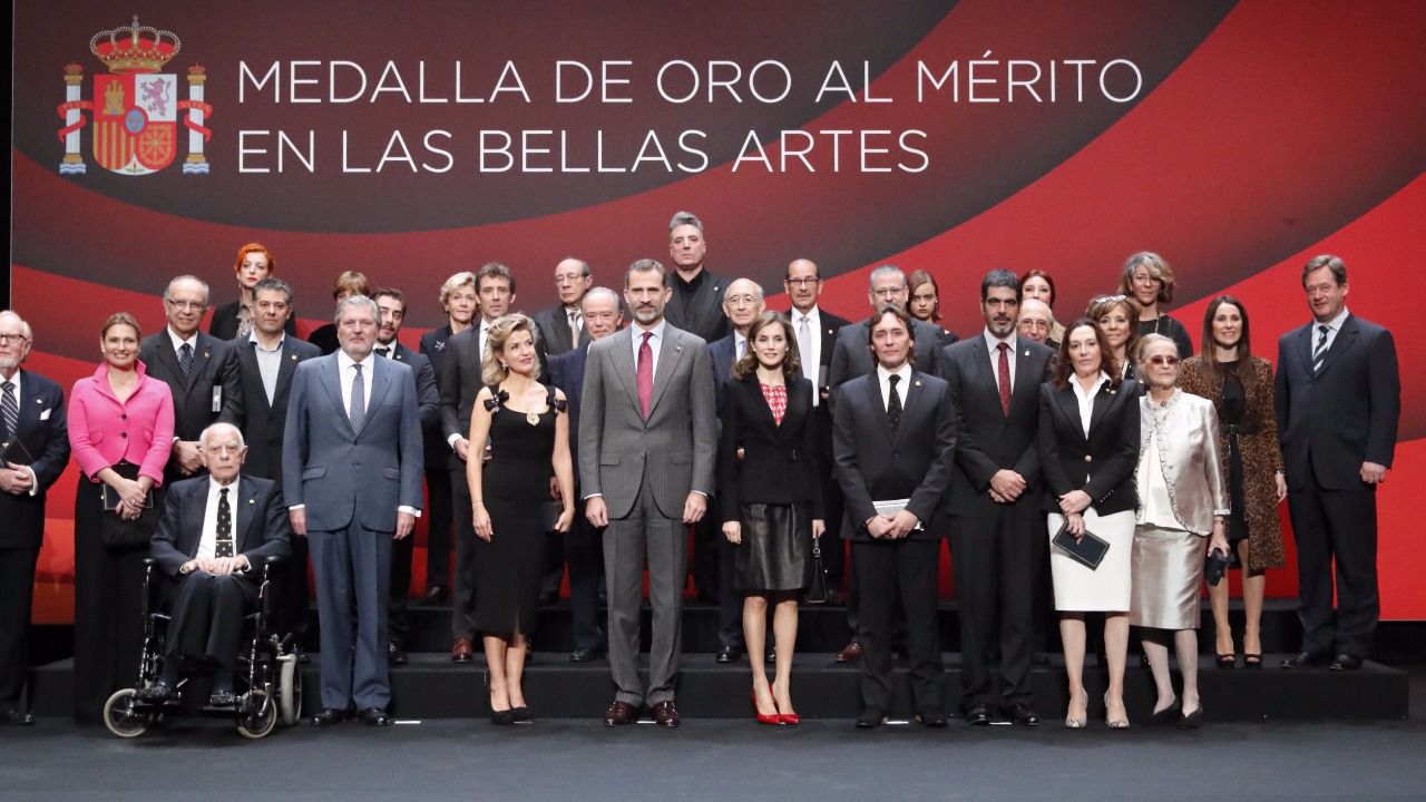 El presidente del Teatro Real Gregorio Marañón recibe la medalla de oro al mérito en las Bellas Artes