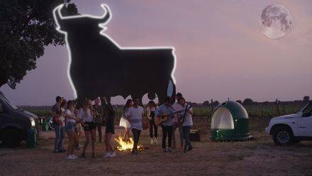 Taburete rescata ‘El toro y la luna’