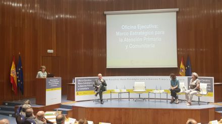 Carcedo presenta la Oficina Ejecutiva para el Marco Estratégico para la Atención Primaria y Comunitaria