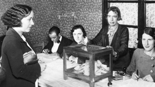 89 años del derecho al voto de las mujeres en España