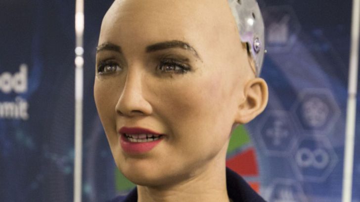 Sophia: El robot que ayudará en la lucha contra la pandemia
