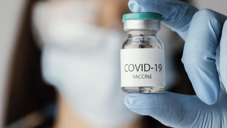 ¿Me puedo vacunar contra el COVID19 si tengo alergia?