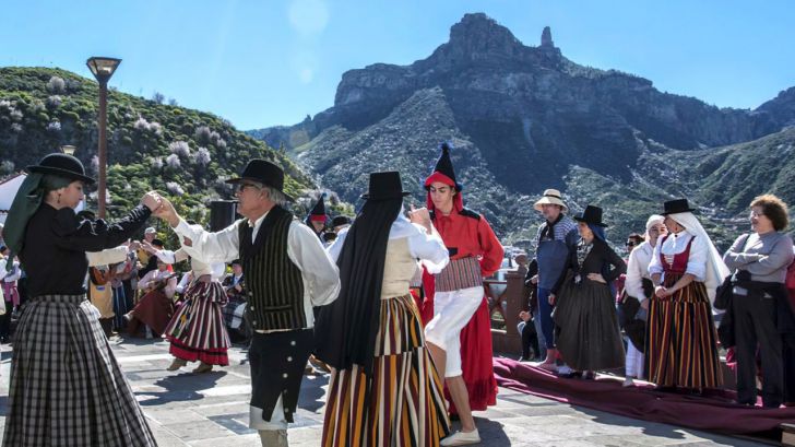 Fiestas del Almendro en Flor de Tejeda (Gran Canaria)
