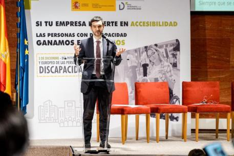 El ministerio destina más de 5 millones a ayudas educativas para personas con discapacidad