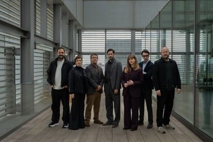 'El Centro' de Movistar Plus+ inicia el rodaje de su segunda temporada