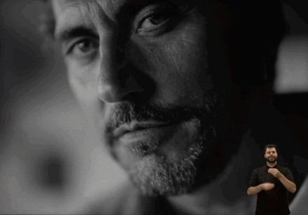 El Ministerio de Igualdad presenta la campaña "Por huevos" para redefinir masculinidades