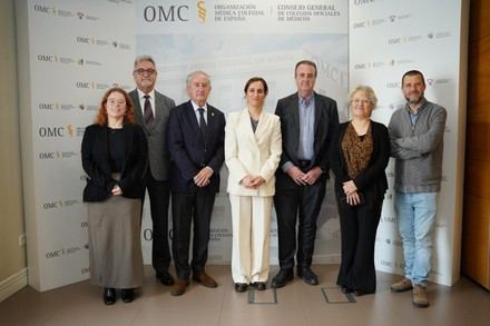 Sanidad y médicos logran acuerdo para evitar huelga