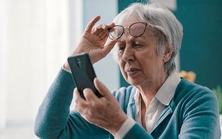 HelpAge International y Fundación Maldita.es lanzan proyecto para mejorar la alfabetización mediática en zonas rurales y entre mayores