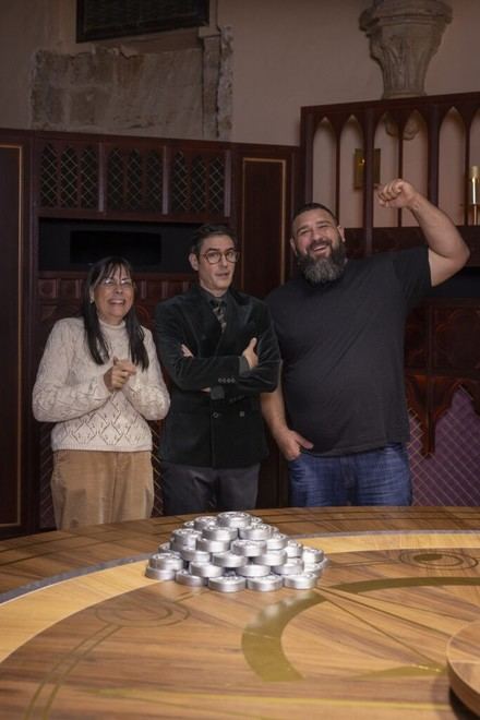 Charo y Juan Ferrer se coronan ganadores de 'Traitors España' en Antena 3
