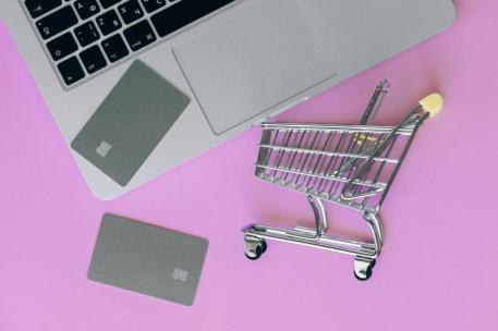La justicia respalda las sanciones por rebajas engañosas durante el Black Friday