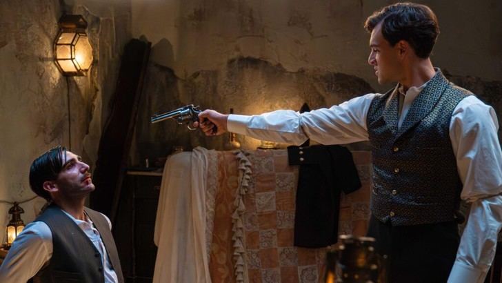 'La Promesa' presenta un intenso enfrentamiento entre Curro y Lorenzo en un capítulo especial