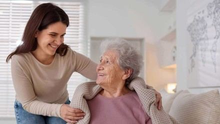 Guía esencial para cuidar a personas con Alzheimer
