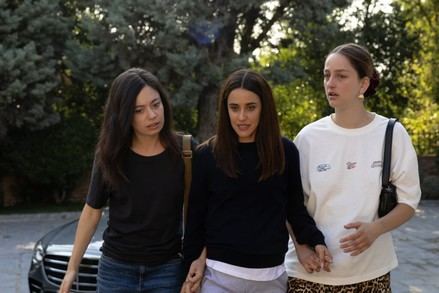 Movistar Plus+ presenta su nueva serie "Se tiene que morir mucha gente" en mayo