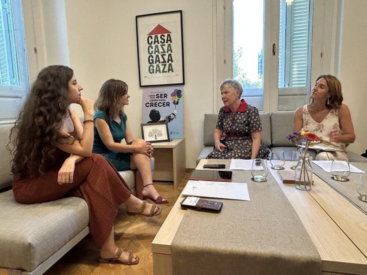Rego se reúne con ACNUR para tratar la infancia migrante no acompañada en España