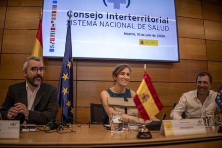 Sanidad destina 960.000 euros para contratar enfermeras en todas las comunidades autónomas