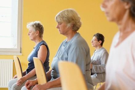 Aprende a manejar la ansiedad al cuidar a un familiar con Alzheimer