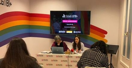 Un tercio de la comunidad LGTBI+ ha enfrentado el sinhogarismo en cinco años