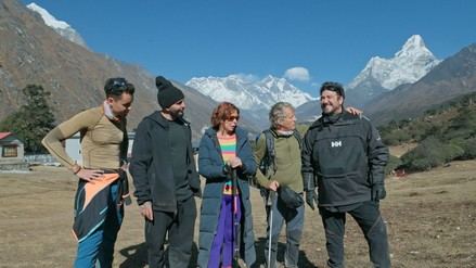 'Universo Calleja' ofrece un emocionante vuelo por las cumbres más altas de Nepal