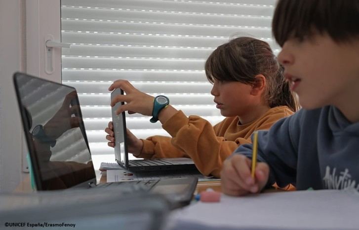 Uno de cada diez niños sufre ciberacoso y uno de cada tres adolescentes enfrenta violencia digital en pareja