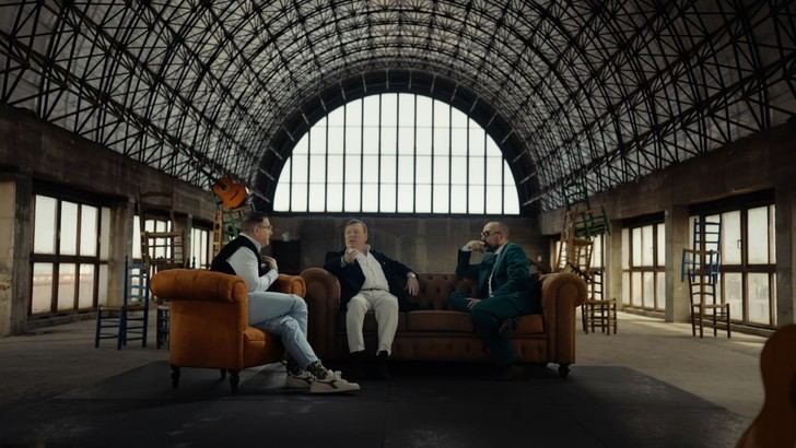 Los Morancos y Marina Rivers compartirán sus historias en 'Viajando con Chester'