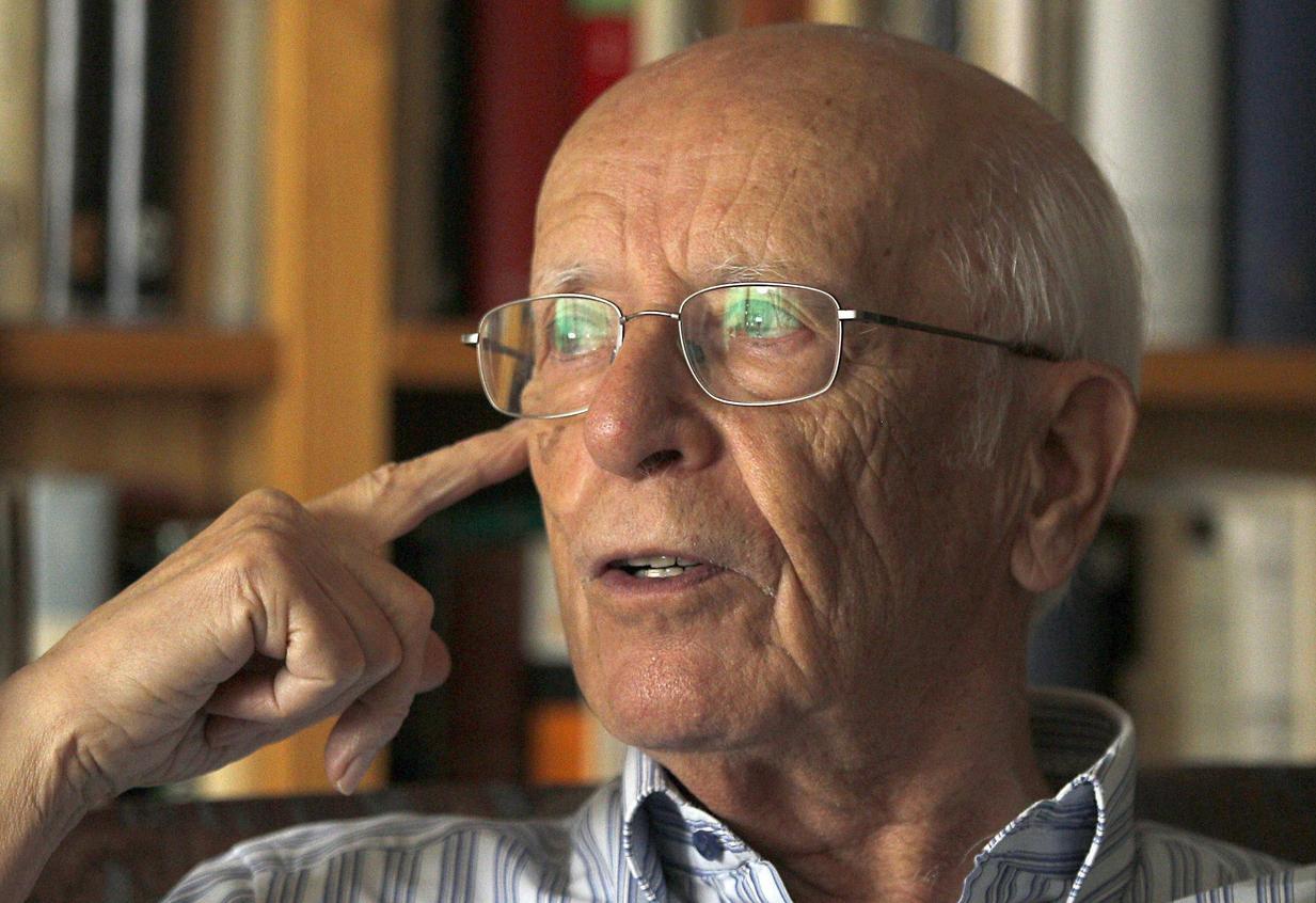 Emilio Lledó gana el Premio Nacional de las Letras Españolas