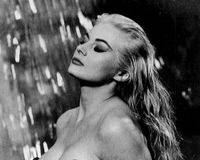 Muere la actriz Anita Ekberg, leyenda de 'La dolce vita'